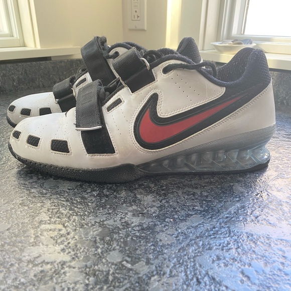 nike olympic lifting shoes